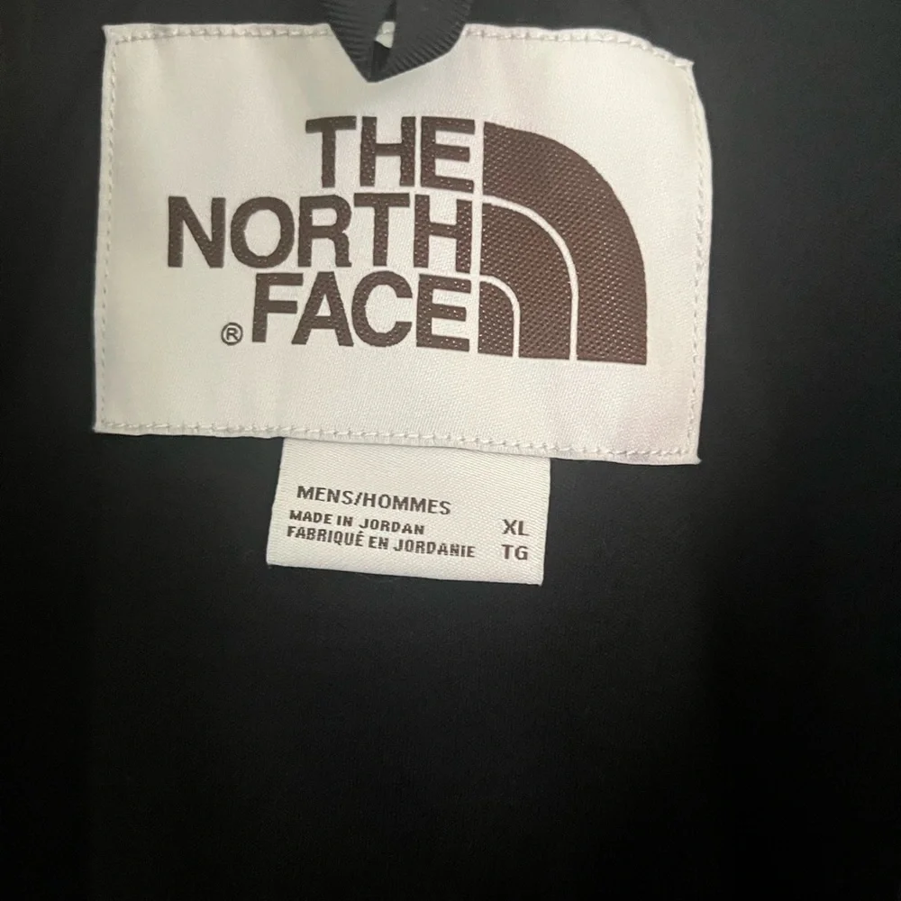 The North Face Beige Sherpa Fleece - Picture 6 of 9